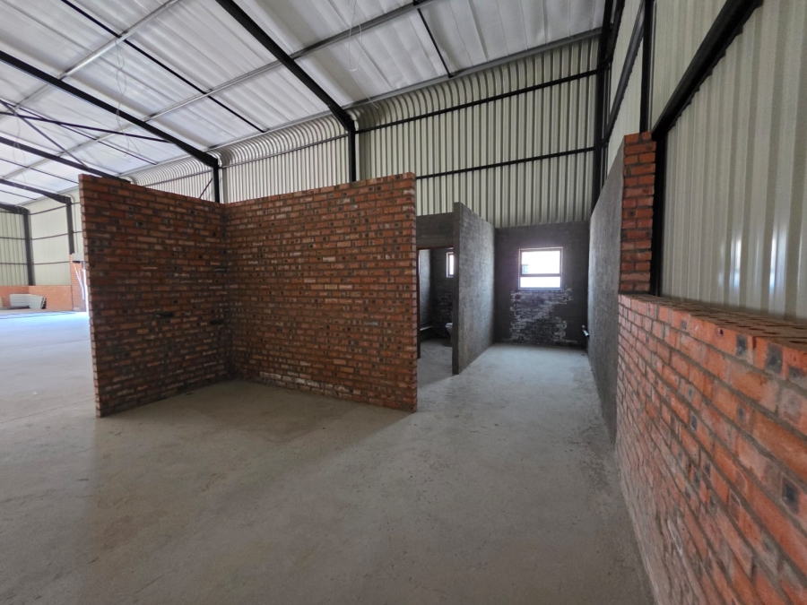 To Let commercial Property for Rent in Tredenham Free State